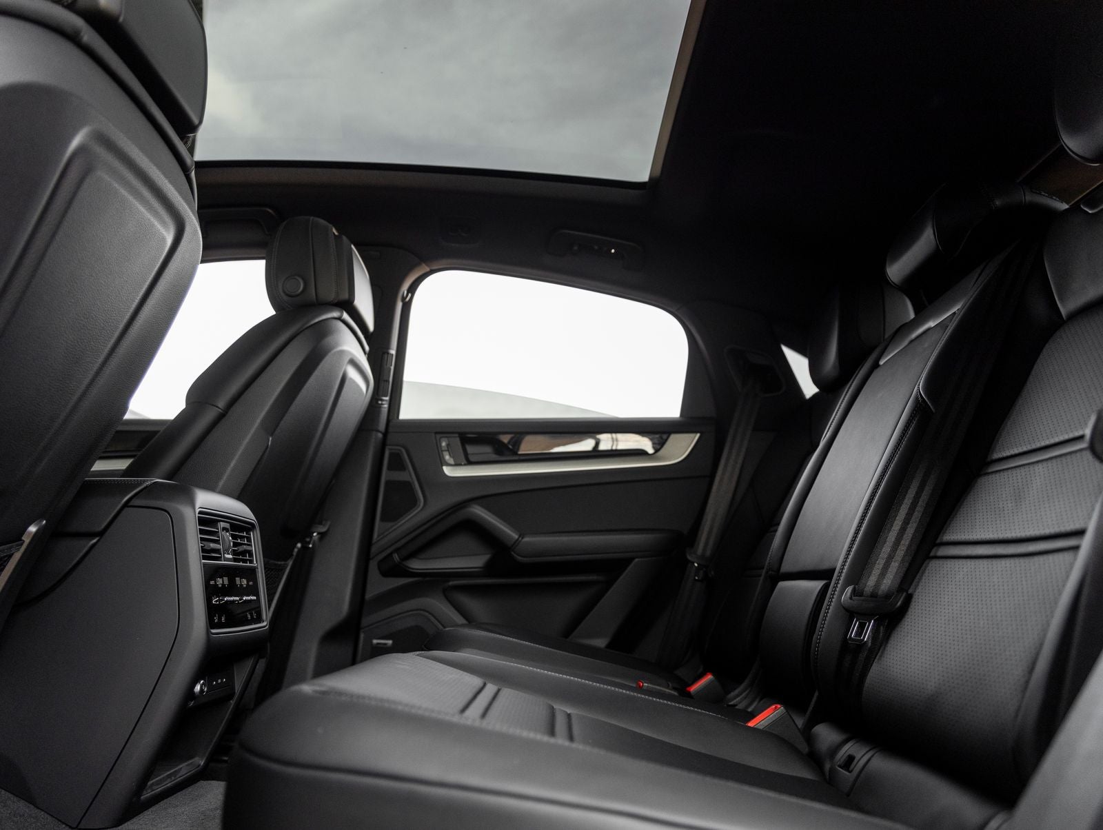 2025 Porsche Cayenne Cayenne S Coupe