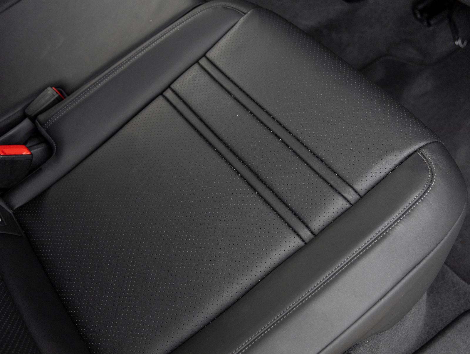 2025 Porsche Cayenne Cayenne S Coupe