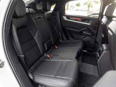 2025 Porsche Cayenne Cayenne S Coupe