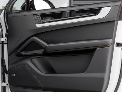 2025 Porsche Cayenne Cayenne S Coupe