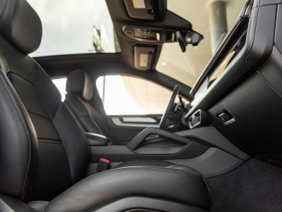 2025 Porsche Cayenne Cayenne S Coupe