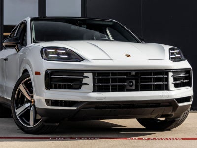 2025 Porsche Cayenne Cayenne S Coupe