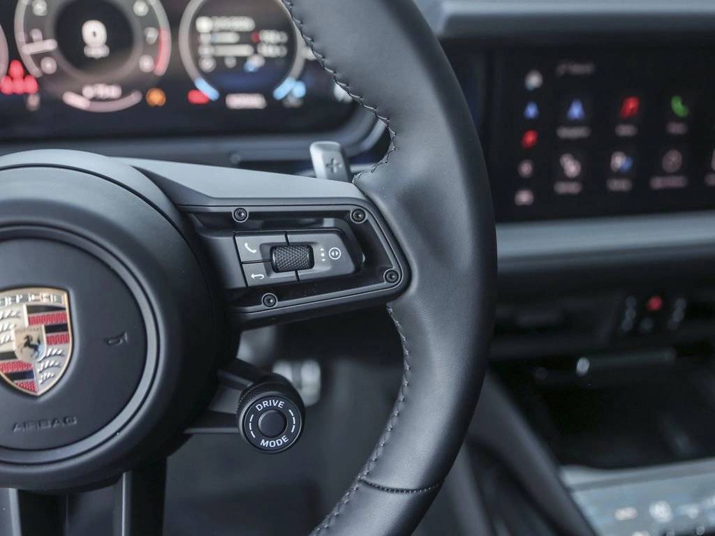 2025 Porsche Cayenne S Coupe