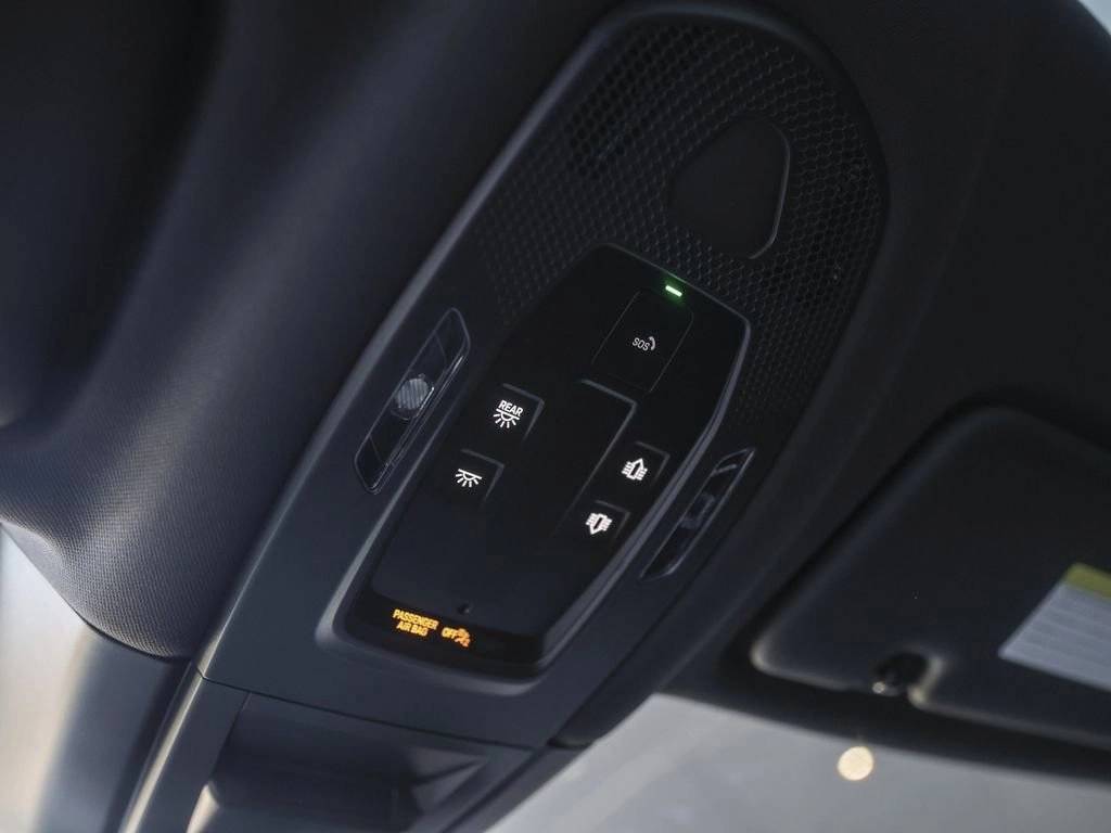 2025 Porsche Cayenne S Coupe