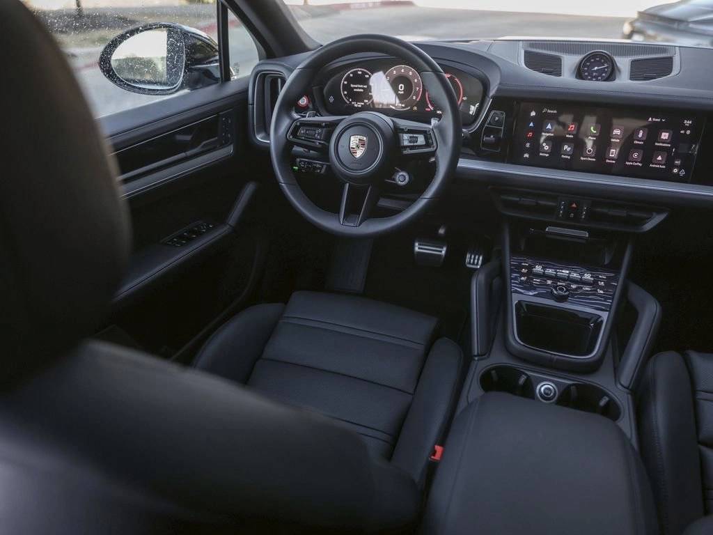 2025 Porsche Cayenne S Coupe