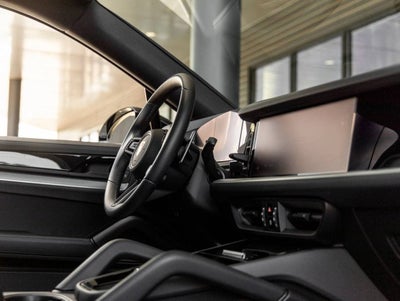 2025 Porsche Cayenne Cayenne S Coupe