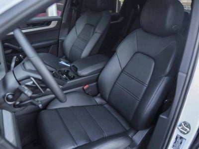 2025 Porsche Cayenne S Coupe