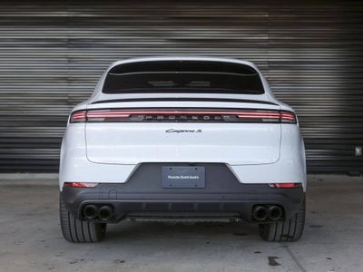 2025 Porsche Cayenne S Coupe