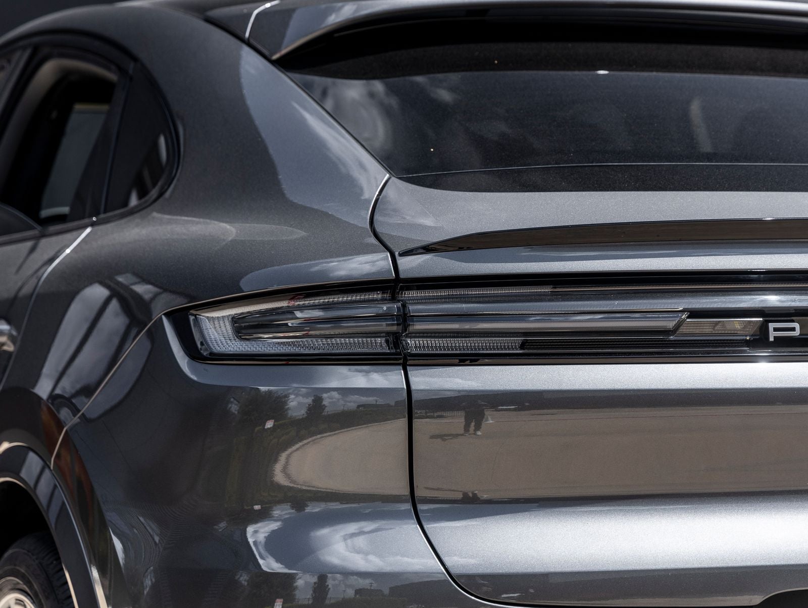 2025 Porsche Cayenne Cayenne S Coupe