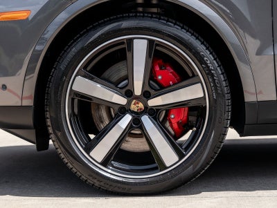 2025 Porsche Cayenne Cayenne S Coupe