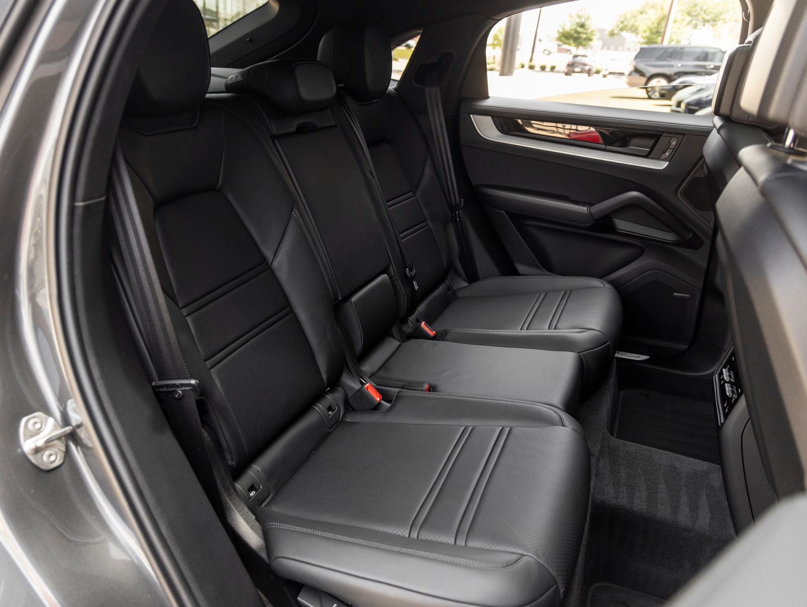2025 Porsche Cayenne Cayenne S Coupe