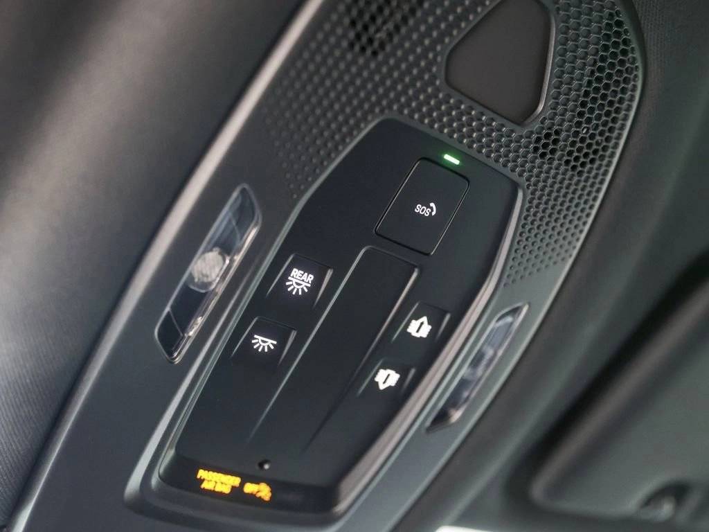 2025 Porsche Cayenne S Coupe