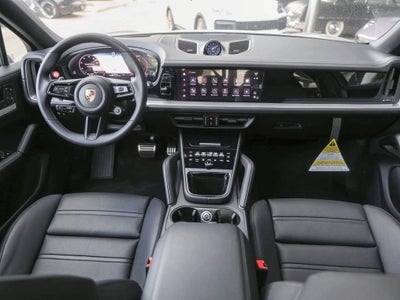 2025 Porsche Cayenne S Coupe