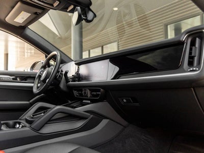 2025 Porsche Cayenne Cayenne S Coupe
