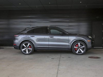 2025 Porsche Cayenne S Coupe