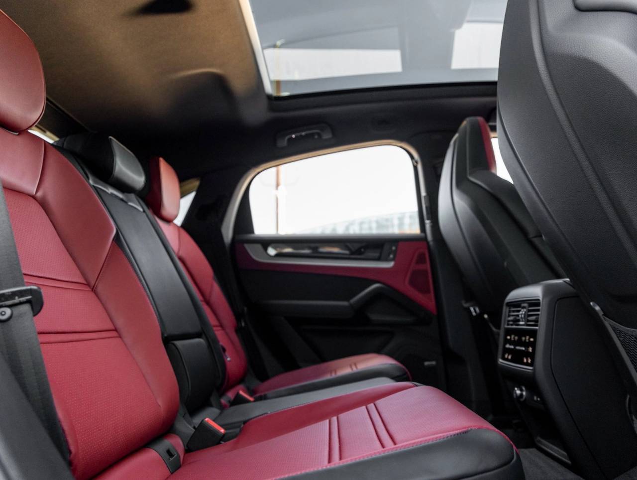 2026 Porsche Cayenne Coupe Cayenne S Coupe