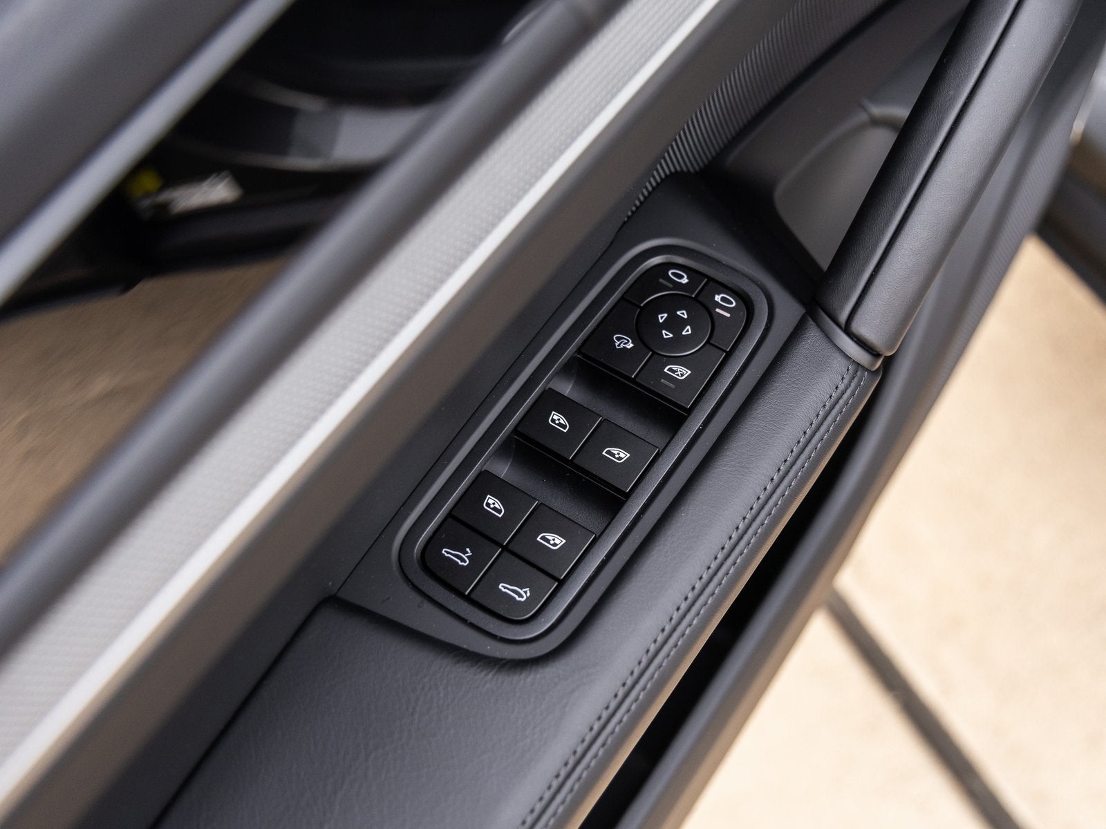 2026 Porsche Cayenne Coupe Cayenne S Coupe