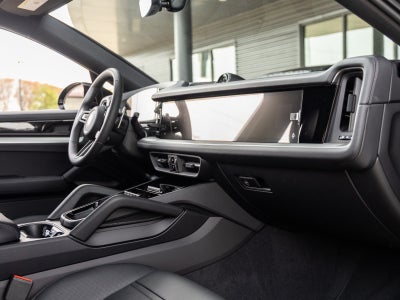 2026 Porsche Cayenne Coupe Cayenne S Coupe