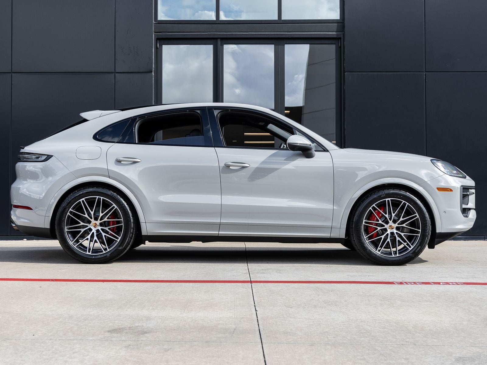 2026 Porsche Cayenne Cayenne S Coupe