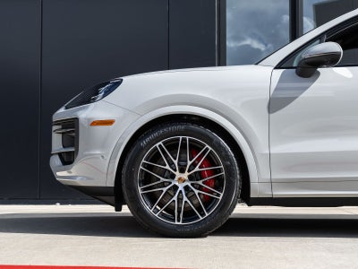 2026 Porsche Cayenne Cayenne S Coupe