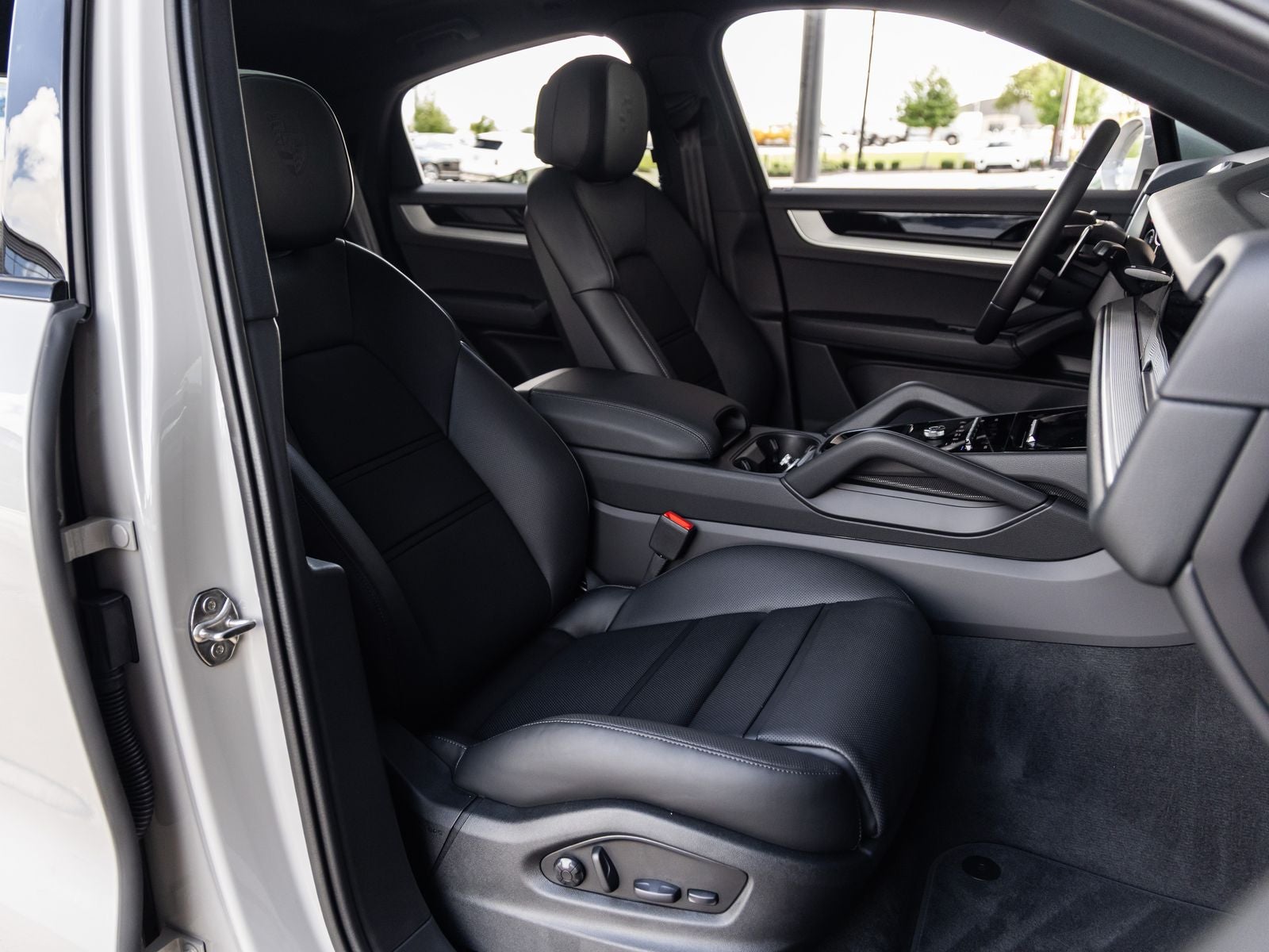 2026 Porsche Cayenne Cayenne S Coupe