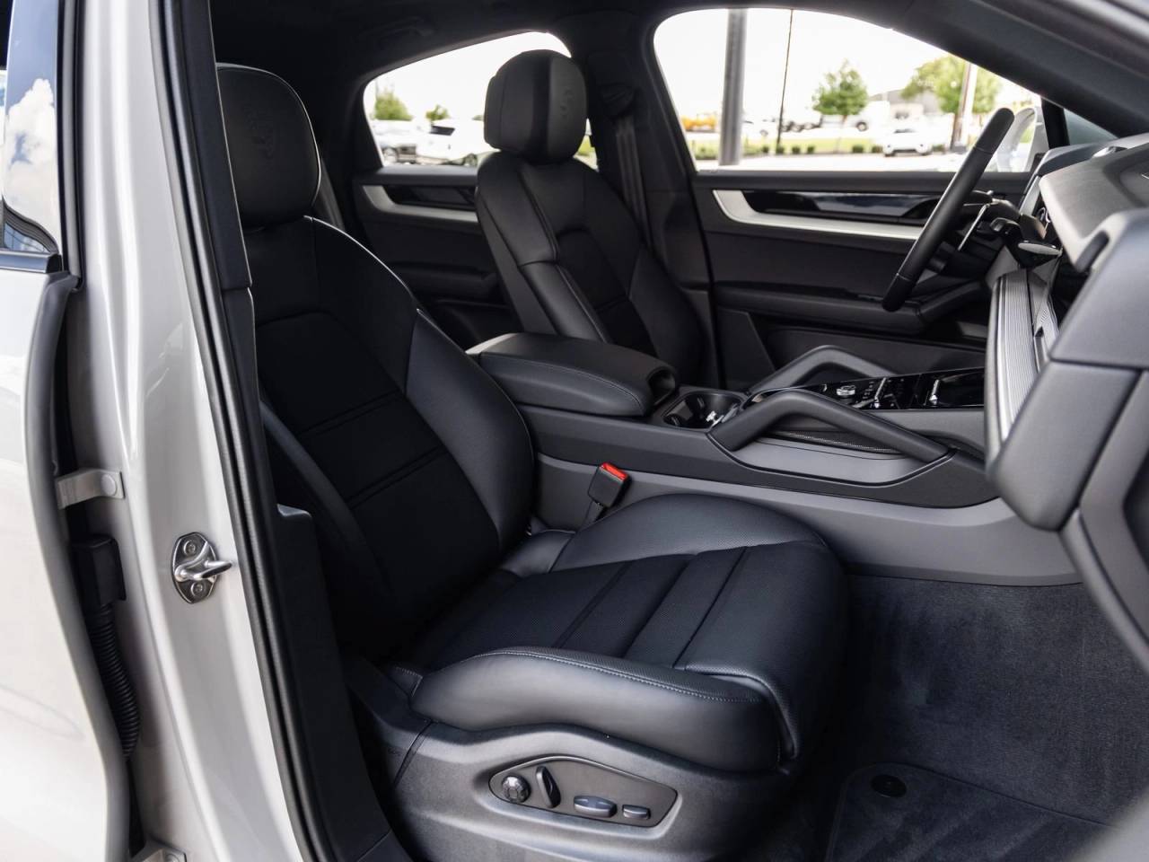 2026 Porsche Cayenne Cayenne S Coupe