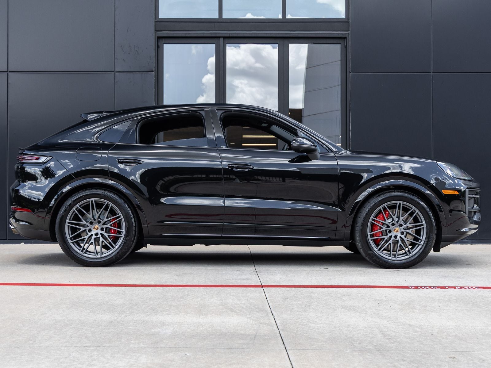 2026 Porsche Cayenne Cayenne S Coupe
