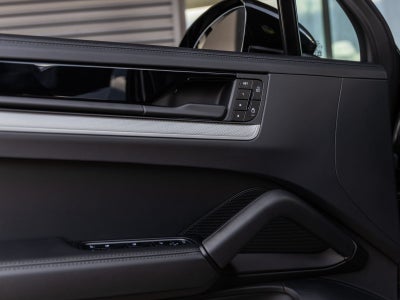 2026 Porsche Cayenne Cayenne S Coupe