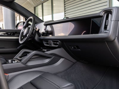 2026 Porsche Cayenne Cayenne S Coupe