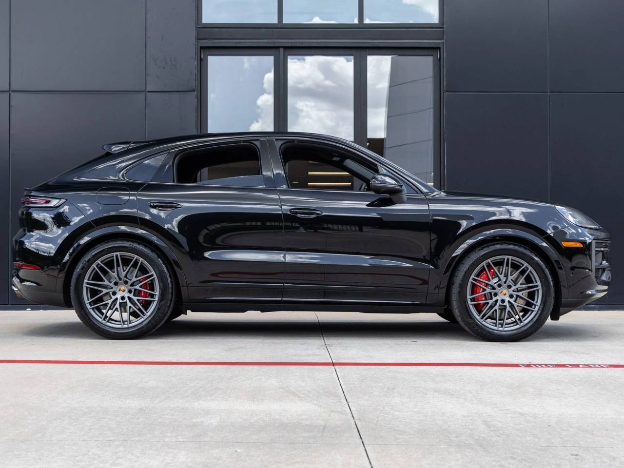 2026 Porsche Cayenne Cayenne S Coupe