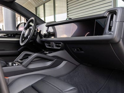 2026 Porsche Cayenne Cayenne S Coupe