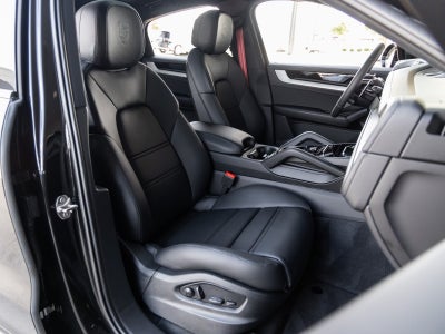 2025 Porsche Cayenne Coupe Cayenne S Coupe