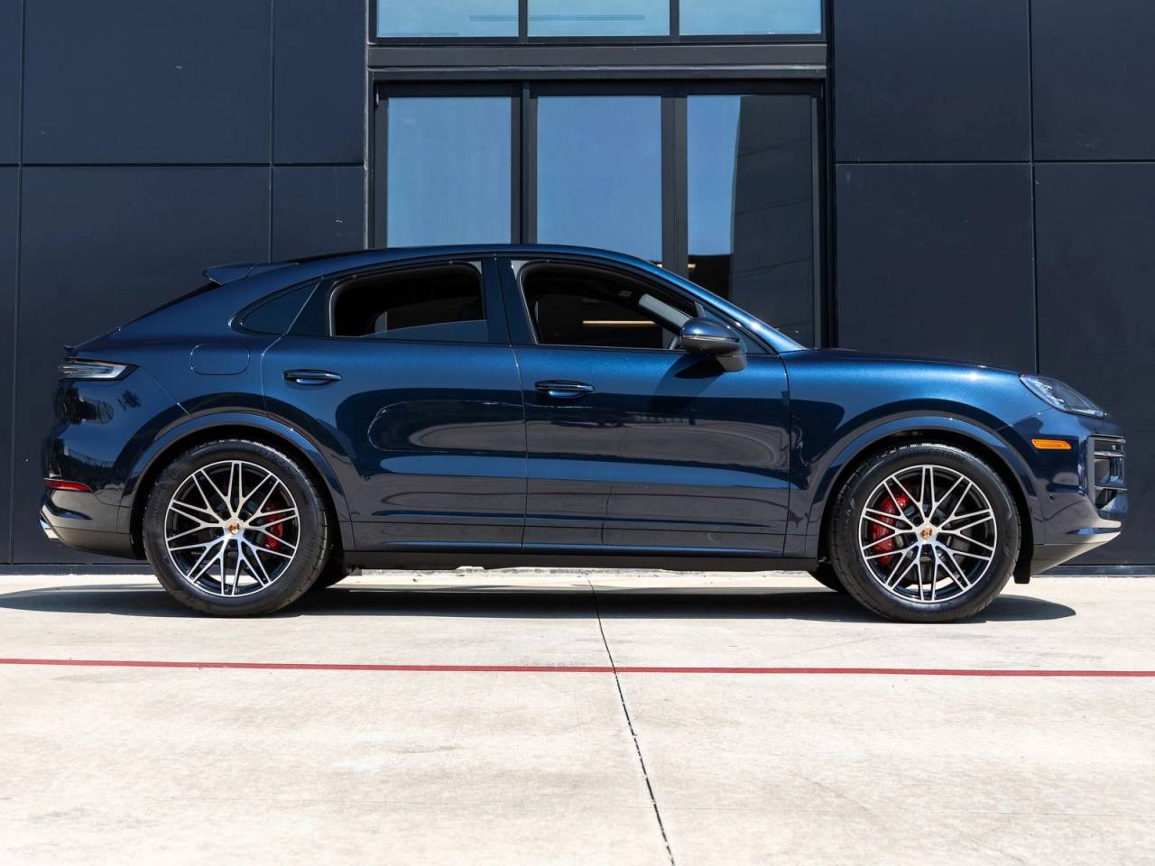 2025 Porsche Cayenne S Coupe