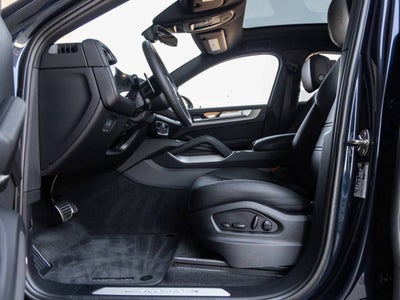 2025 Porsche Cayenne S Coupe