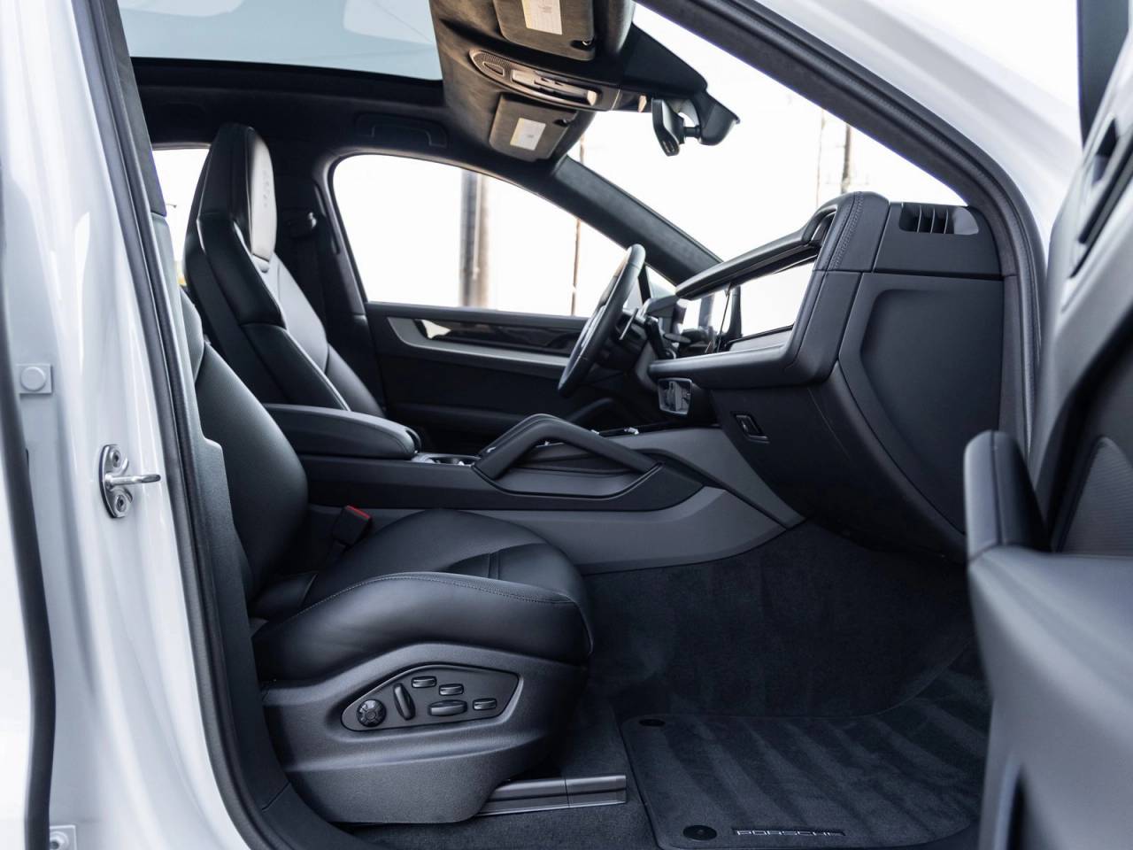 2026 Porsche Cayenne Coupe Cayenne S Coupe