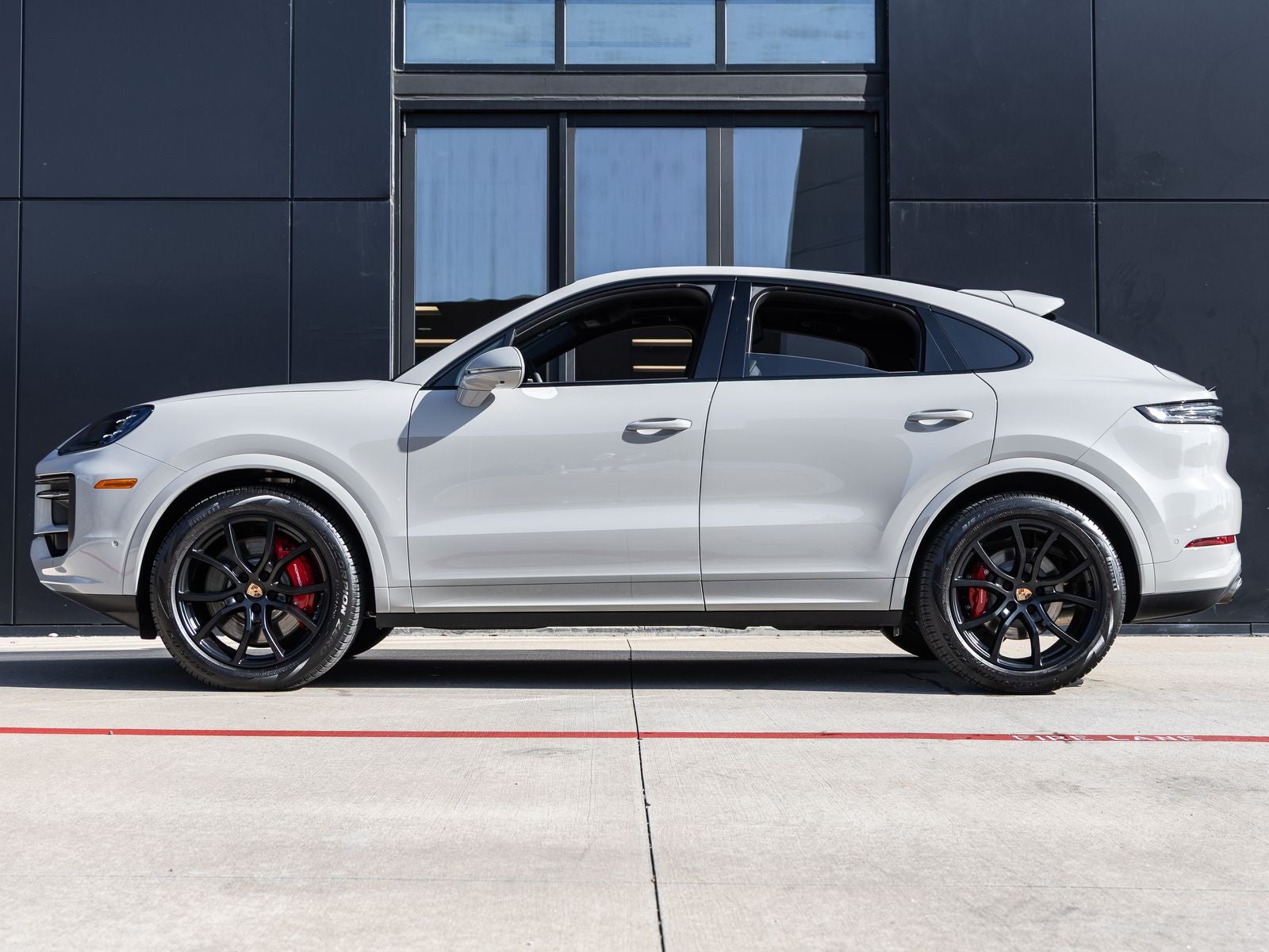 2026 Porsche Cayenne Cayenne S Coupe