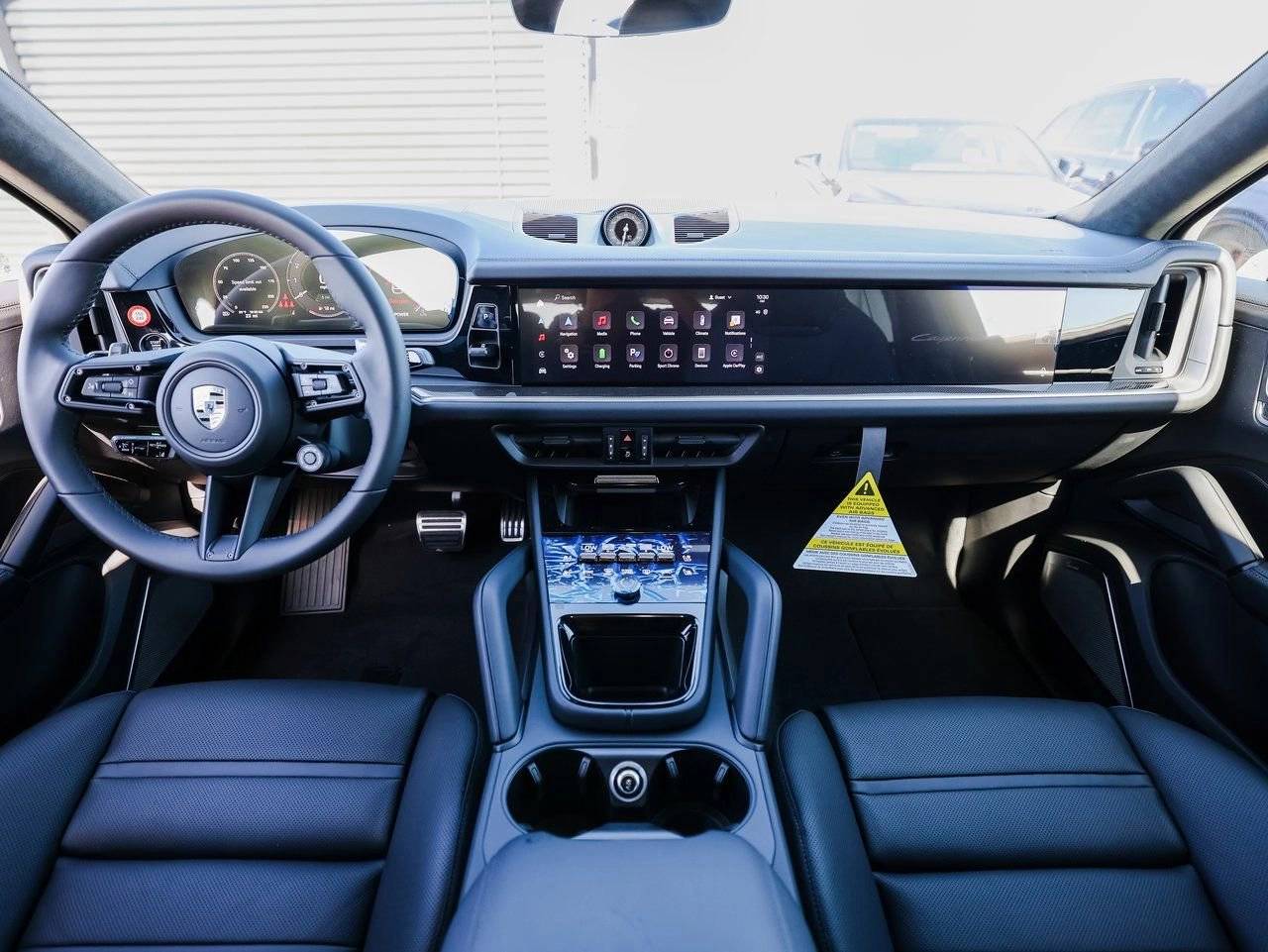 2025 Porsche Cayenne Turbo E-Hybrid Coupe