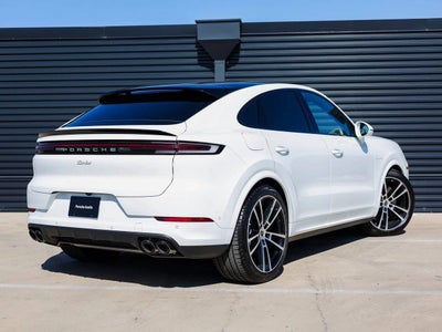2025 Porsche Cayenne Turbo E-Hybrid Coupe