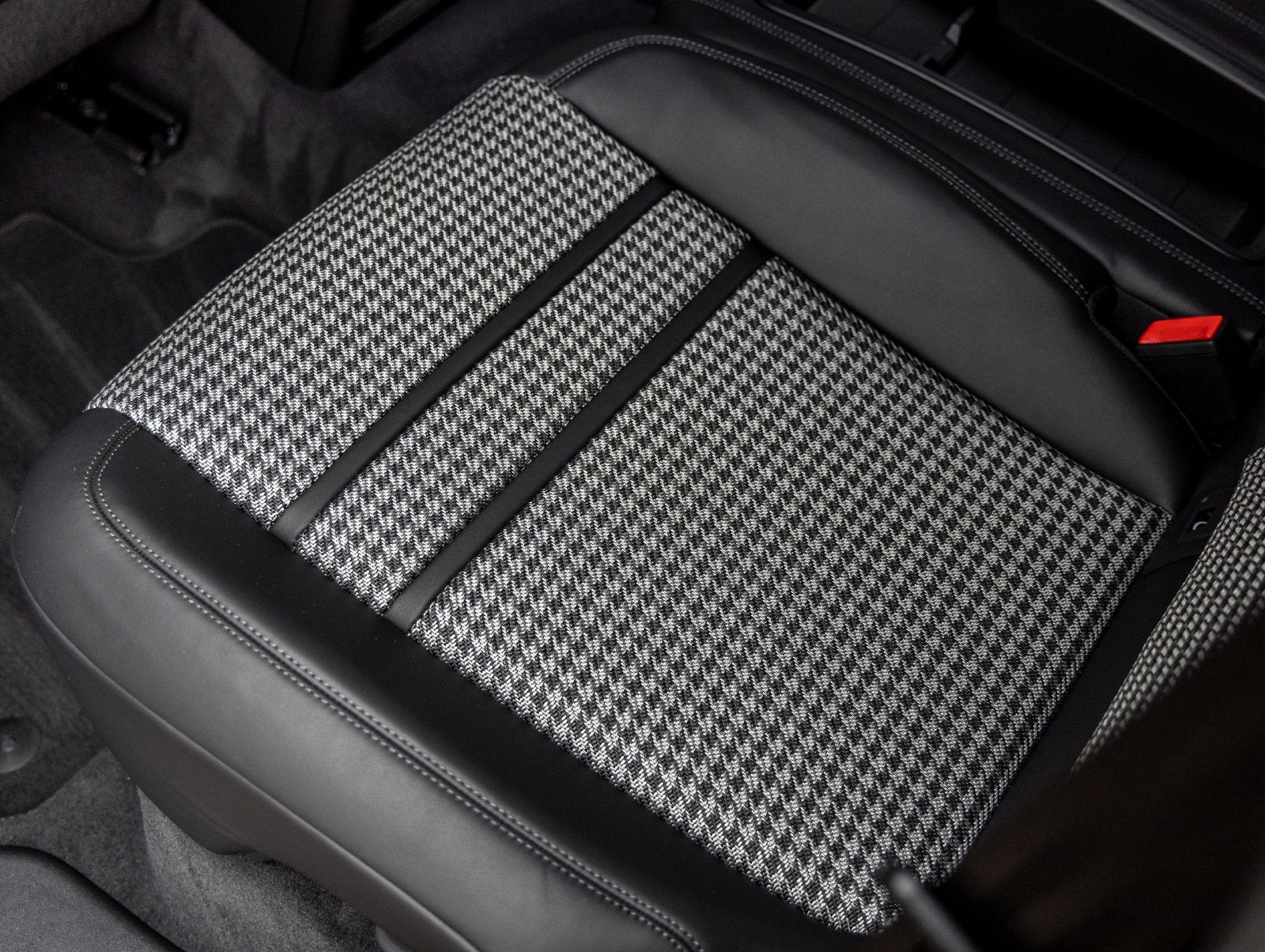 2025 Porsche Cayenne E-Hybrid Coupe Turbo