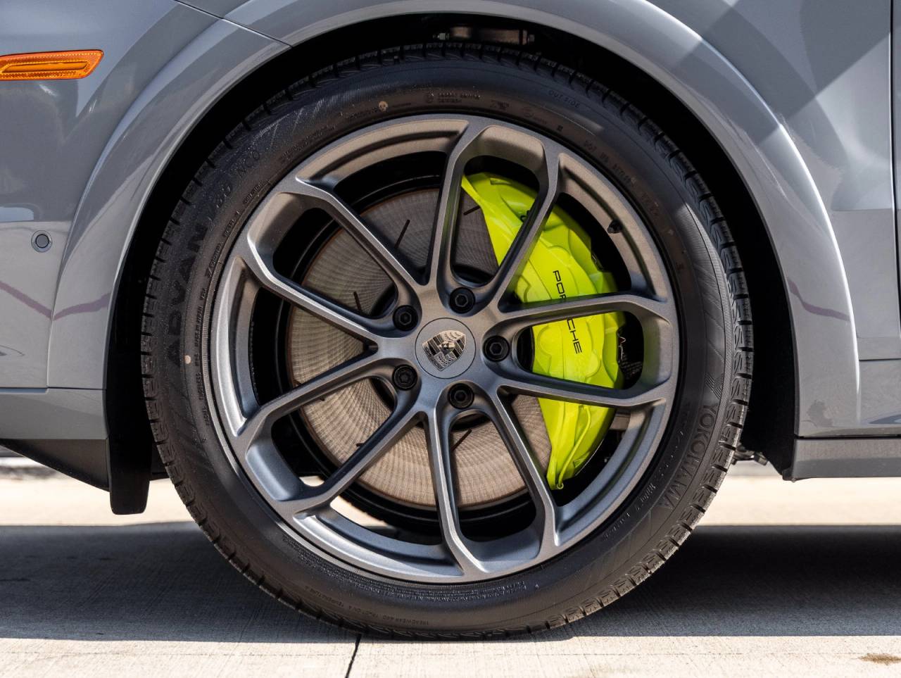 2025 Porsche Cayenne Cayenne Turbo E-Hybrid Coupe