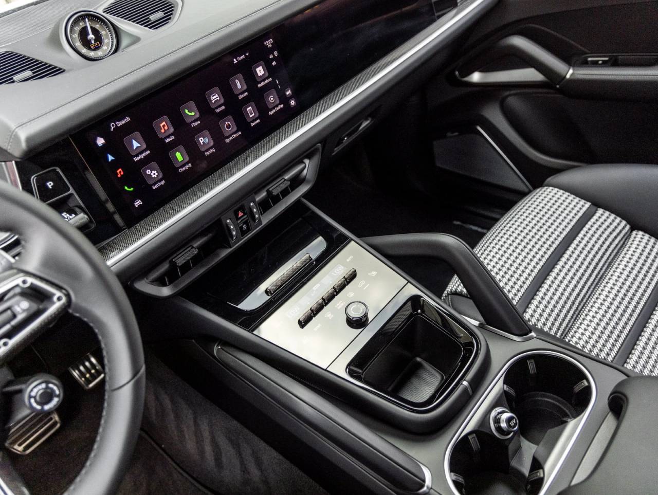 2025 Porsche Cayenne Cayenne Turbo E-Hybrid Coupe