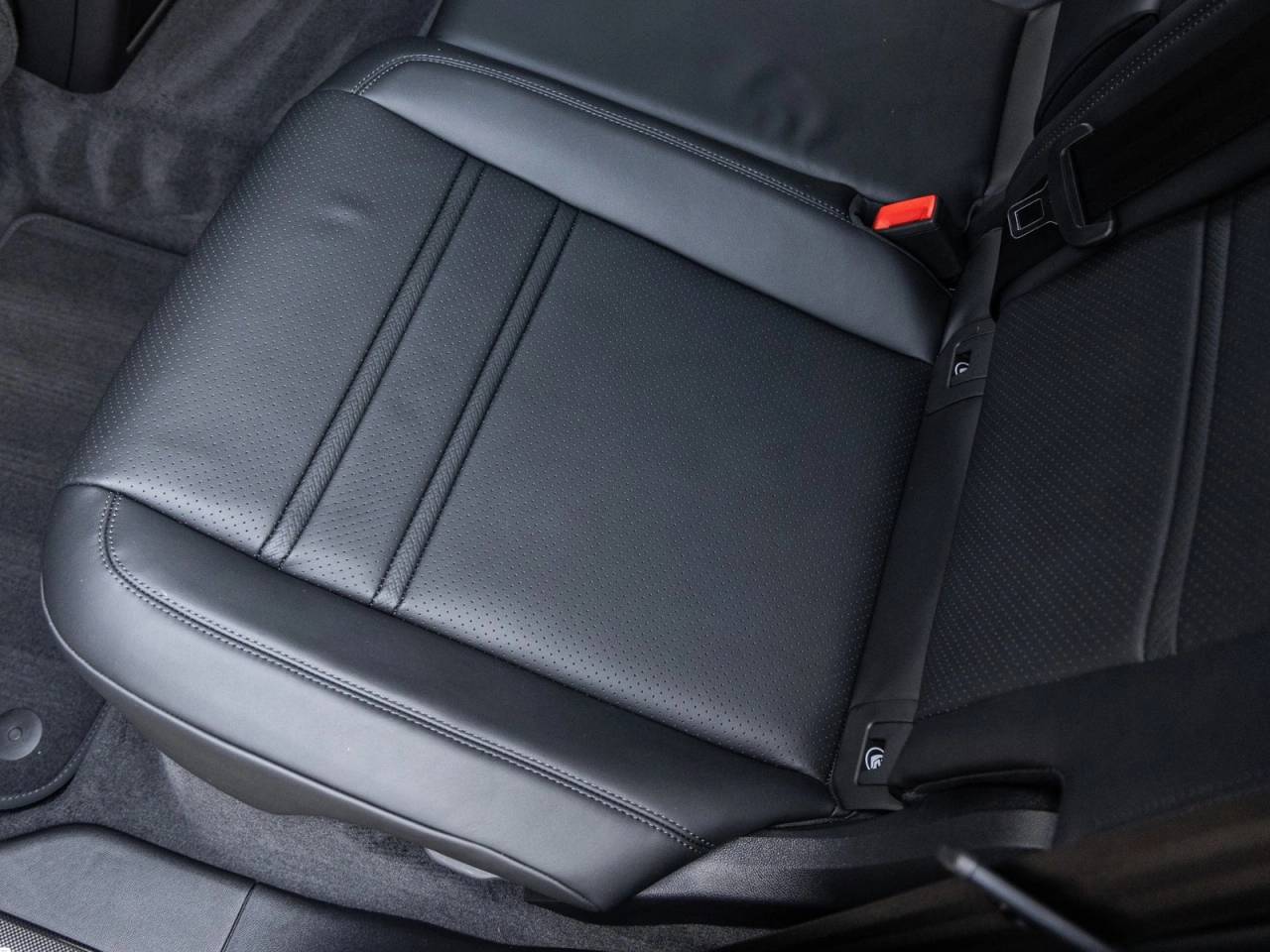 2026 Porsche Cayenne Turbo E-Hybrid Coupe Cayenne Turbo E-Hybrid Coupe