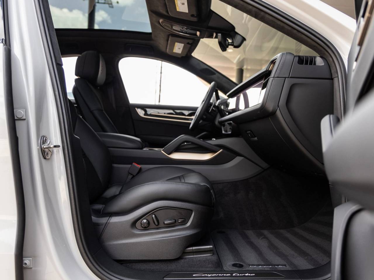 2026 Porsche Cayenne Turbo E-Hybrid Coupe Cayenne Turbo E-Hybrid Coupe