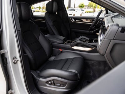 2026 Porsche Cayenne Turbo E-Hybrid Coupe Cayenne Turbo E-Hybrid Coupe