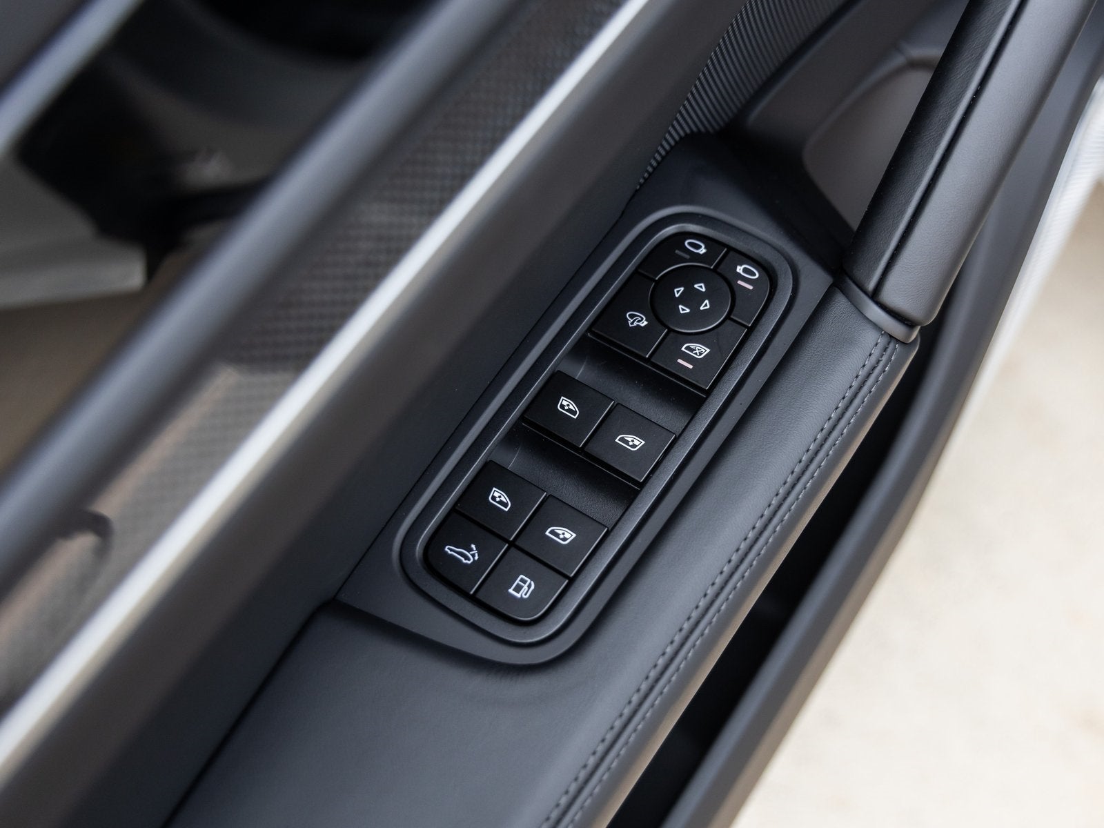 2025 Porsche Cayenne Turbo E-Hybrid Coupe Cayenne Turbo E-Hybrid Coupe