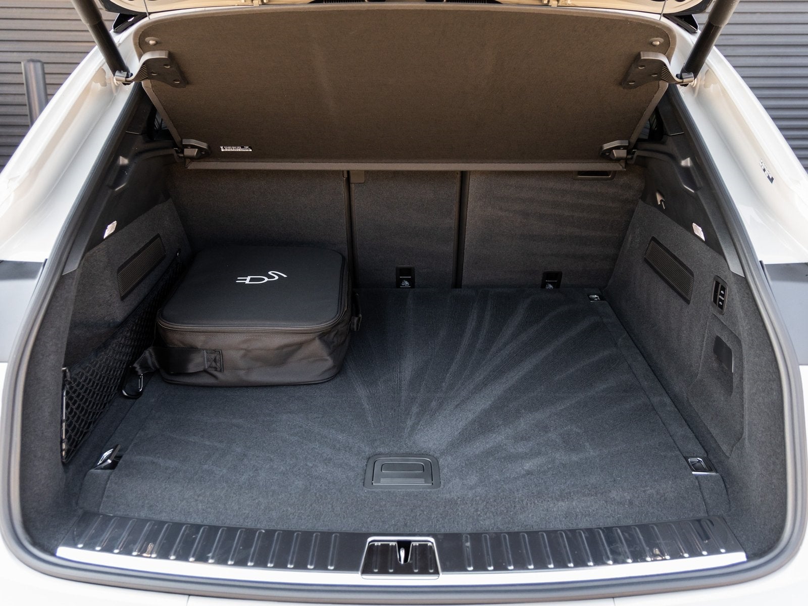 2025 Porsche Cayenne Turbo E-Hybrid Coupe Cayenne Turbo E-Hybrid Coupe