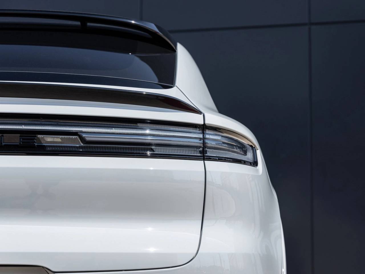 2025 Porsche Cayenne Turbo E-Hybrid Coupe Cayenne Turbo E-Hybrid Coupe