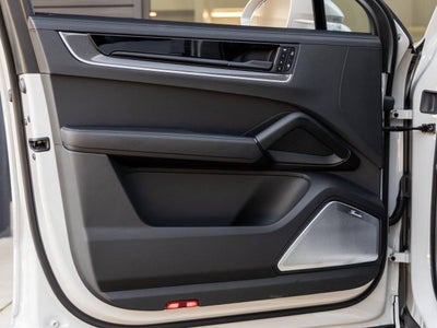 2025 Porsche Cayenne Turbo E-Hybrid Coupe Cayenne Turbo E-Hybrid Coupe