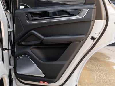 2025 Porsche Cayenne Turbo E-Hybrid Coupe Cayenne Turbo E-Hybrid Coupe