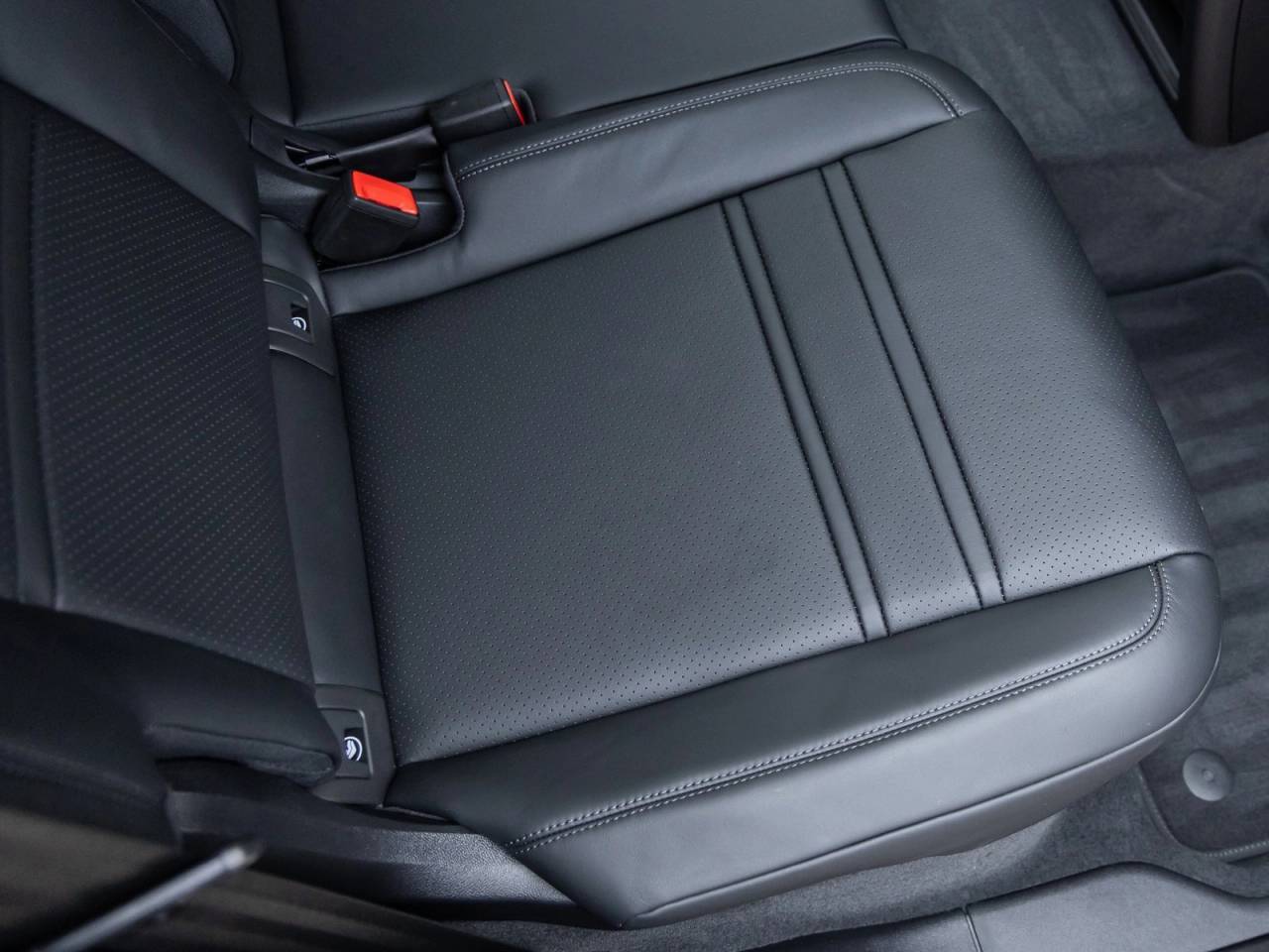 2025 Porsche Cayenne Turbo E-Hybrid Coupe Cayenne Turbo E-Hybrid Coupe